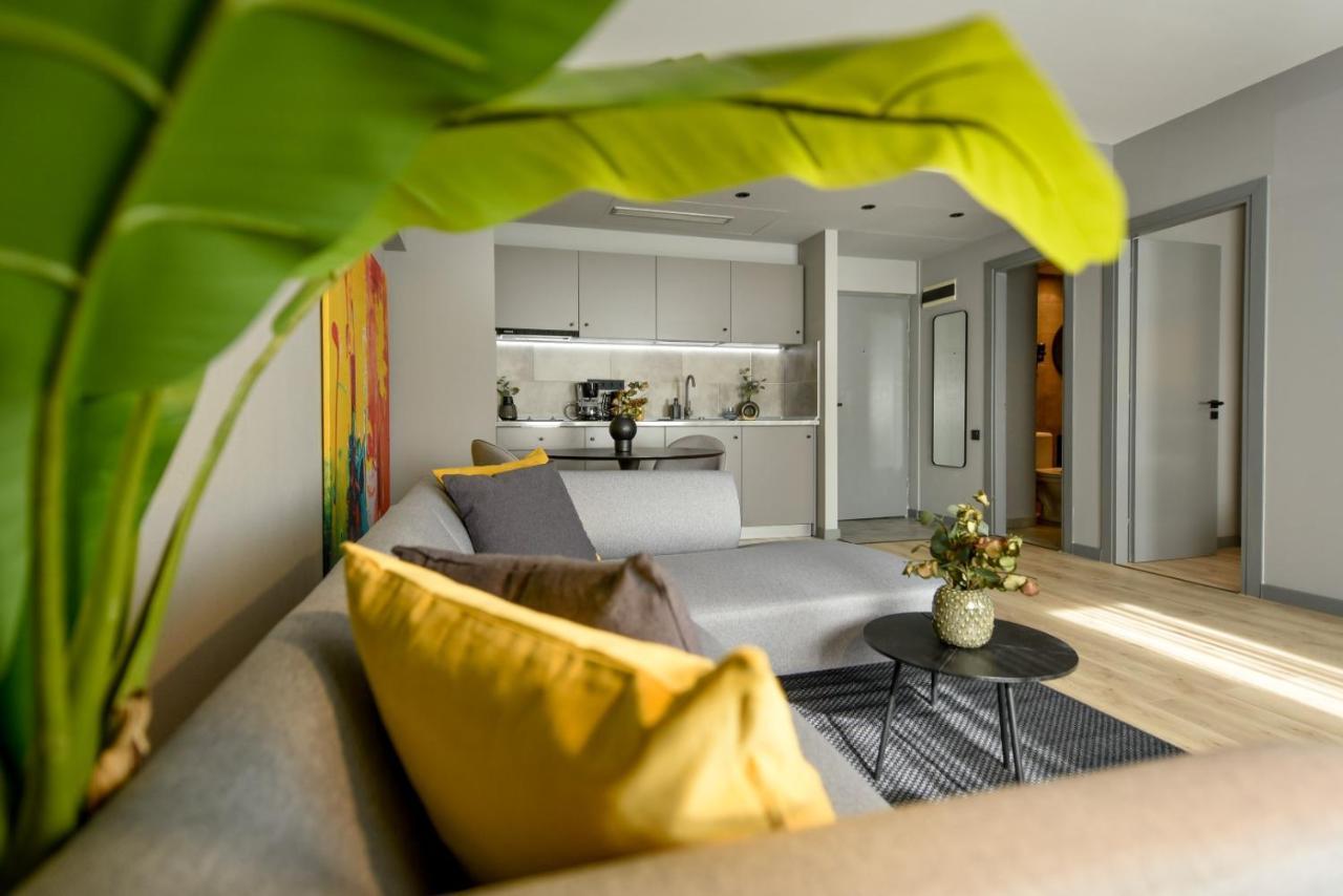 Luxury Apartment Near Radisson Hotel - Wall Projector & Modern Design Букурещ Екстериор снимка